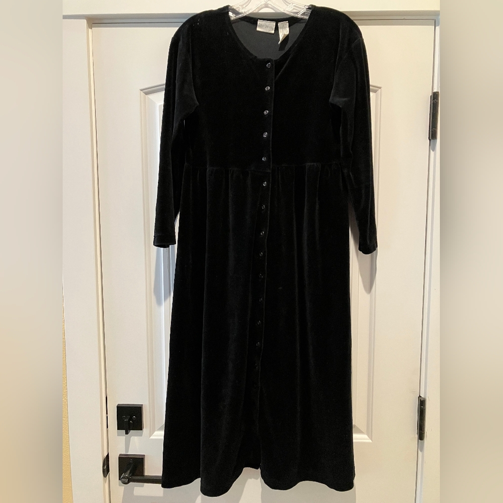 Elegant Black Velvet Dress